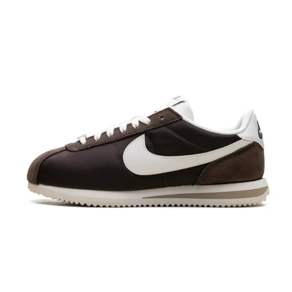 DZ2795-200-Cortez Baroque Brown