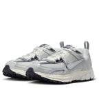 F6998011-Zoom Vomero 5 'Photon Dust Chrome'