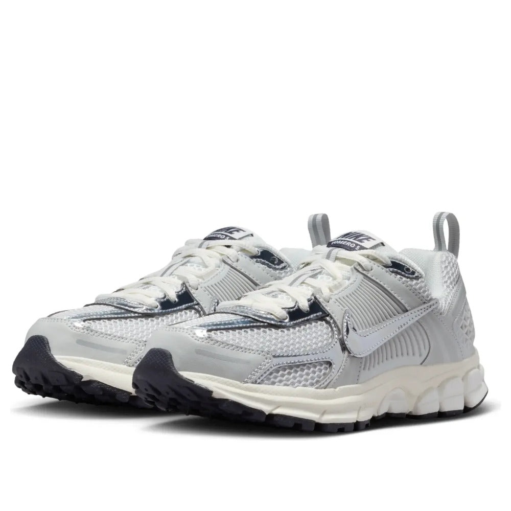 F6998011-Zoom Vomero 5 'Photon Dust Chrome'